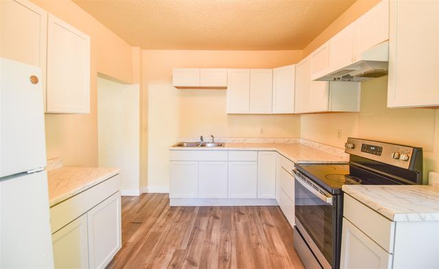 67 W Washington Street, Coldwater, MI 49036