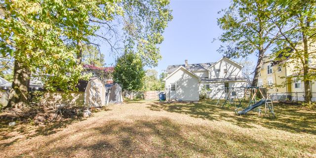 67 W Washington Street, Coldwater, MI 49036