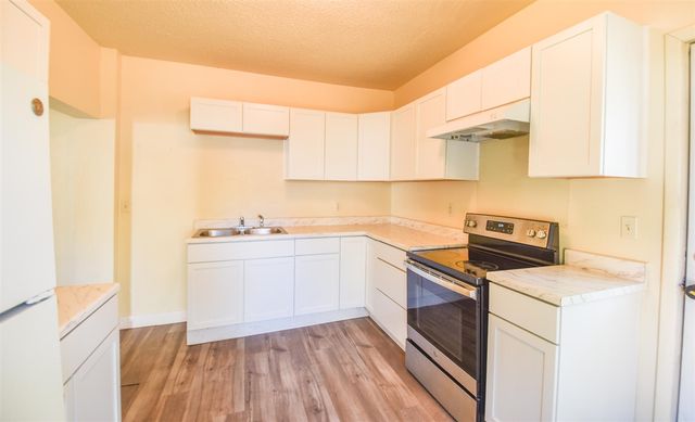 67 W Washington Street, Coldwater, MI 49036