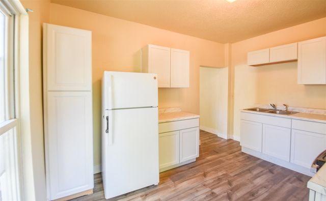 67 W Washington Street, Coldwater, MI 49036