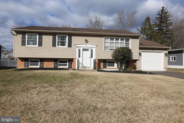 242 TILFORD RD, Somerdale, NJ 08083