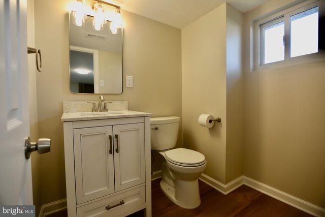 242 TILFORD RD, Somerdale, NJ 08083