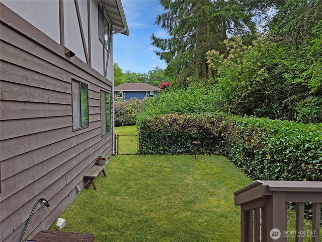 2283 Darvic Place, Oak Harbor, WA 98277