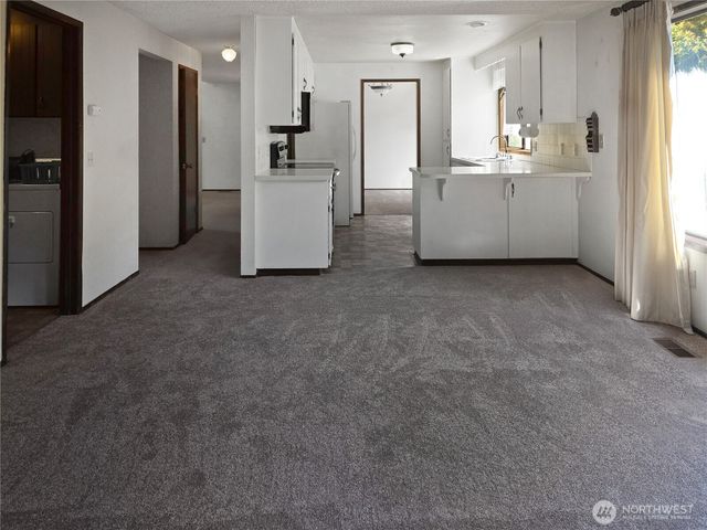 2283 Darvic Place, Oak Harbor, WA 98277