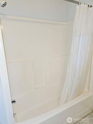 2283 Darvic Place, Oak Harbor, WA 98277