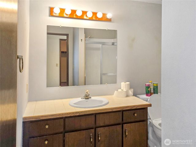 2283 Darvic Place, Oak Harbor, WA 98277