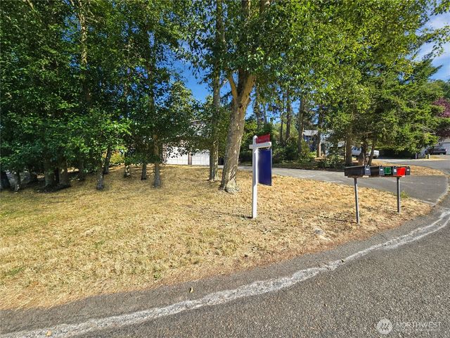 2283 Darvic Place, Oak Harbor, WA 98277