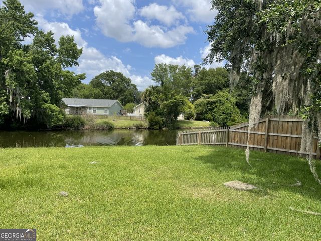 304 Mission Forest Trail, Kingsland, GA 31548