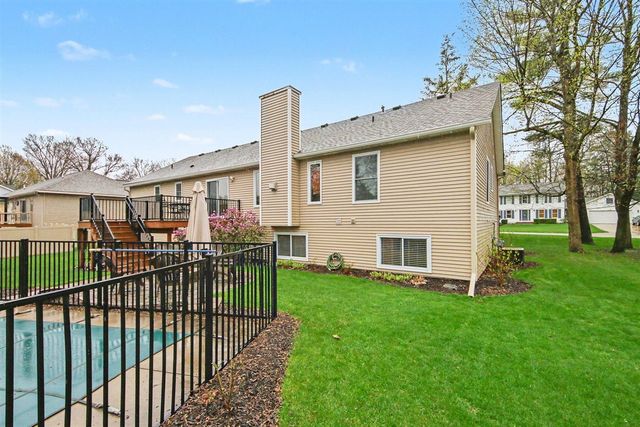 1899 Cedar Tree Drive, Jenison, MI 49428
