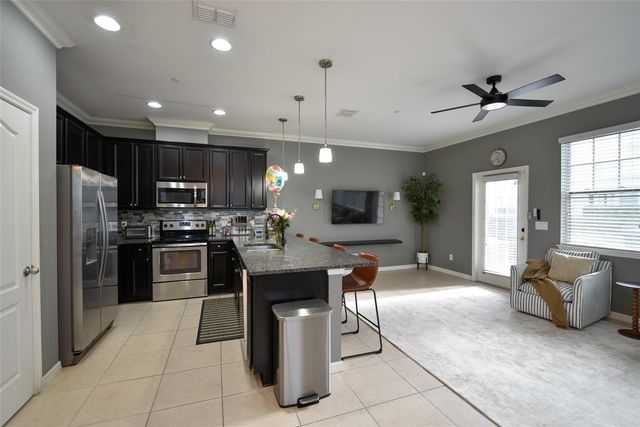 880 TARAMUNDI DRIVE, Oviedo, FL 32765