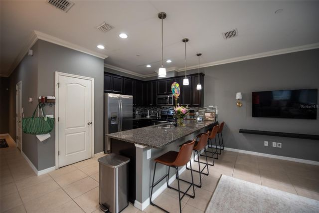 880 TARAMUNDI DRIVE, Oviedo, FL 32765