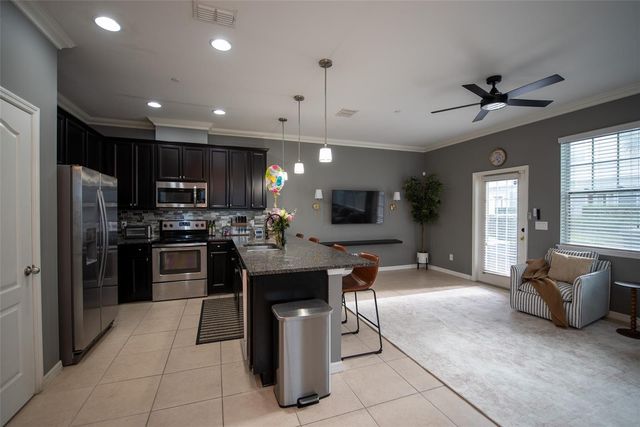 880 TARAMUNDI DRIVE, Oviedo, FL 32765