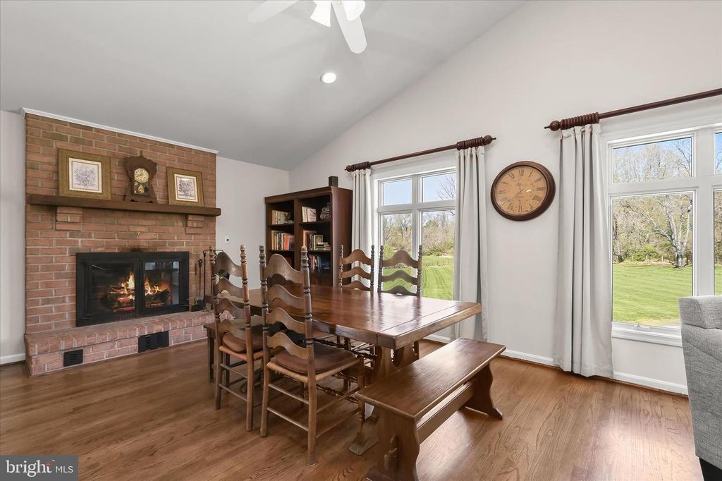 Image 12 of property listing at 14289 OLD FREDERICK RD, Cooksville, MD 21723