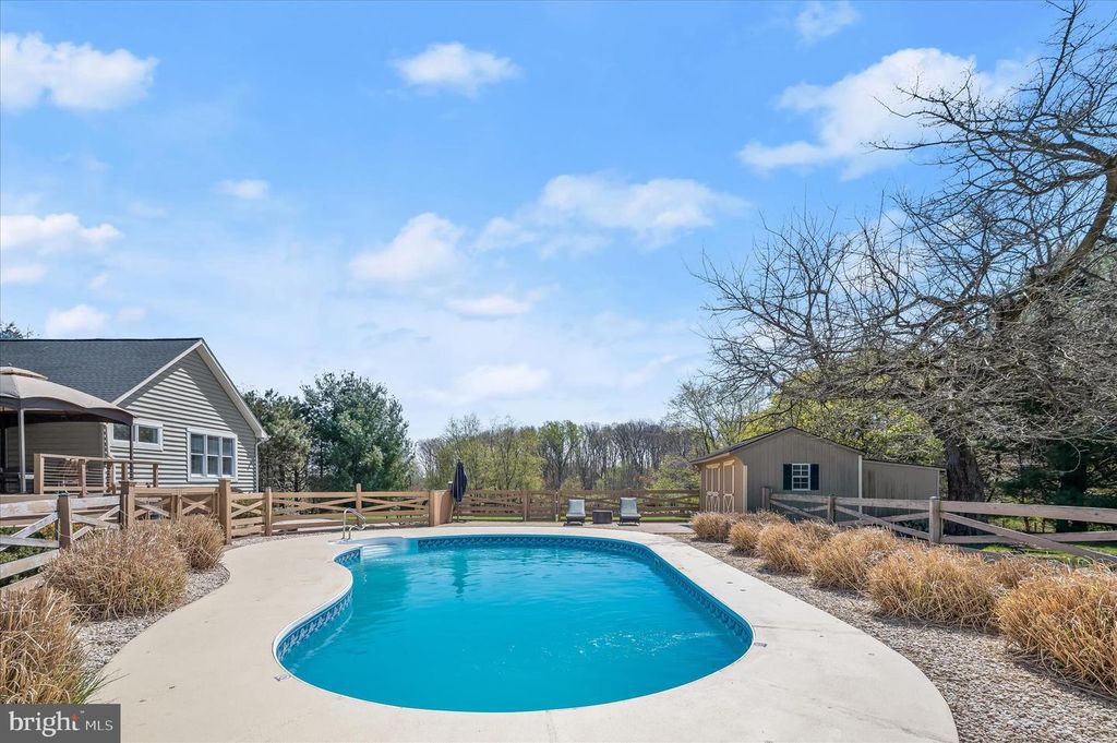 Image 72 of property listing at 14289 OLD FREDERICK RD, Cooksville, MD 21723