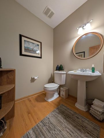 419 Brandywine Drive, Burnsville, MN 55337