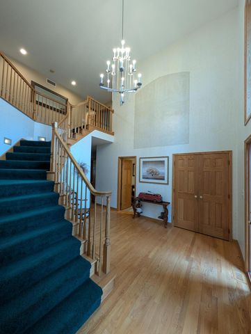 419 Brandywine Drive, Burnsville, MN 55337