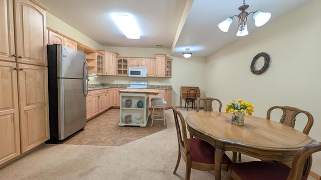 419 Brandywine Drive, Burnsville, MN 55337