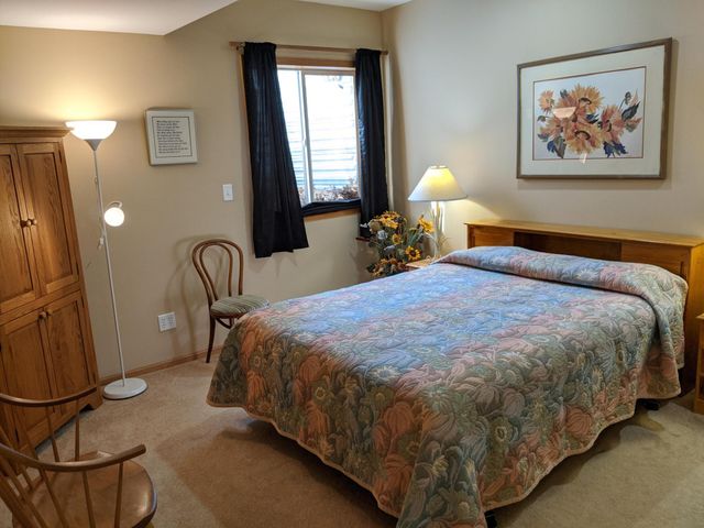 419 Brandywine Drive, Burnsville, MN 55337