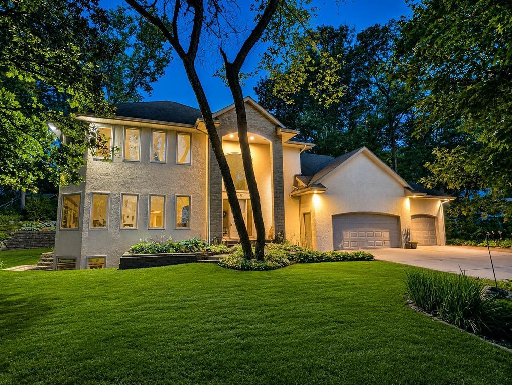 419 Brandywine Drive, Burnsville, MN 55337 — photo 2