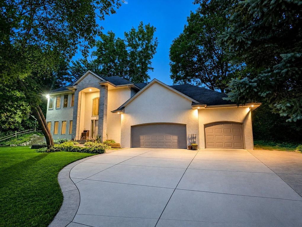 419 Brandywine Drive, Burnsville, MN 55337 — photo 4