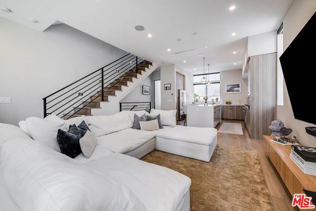 4425 Studio Place, Studio City (los Angeles), CA 91602