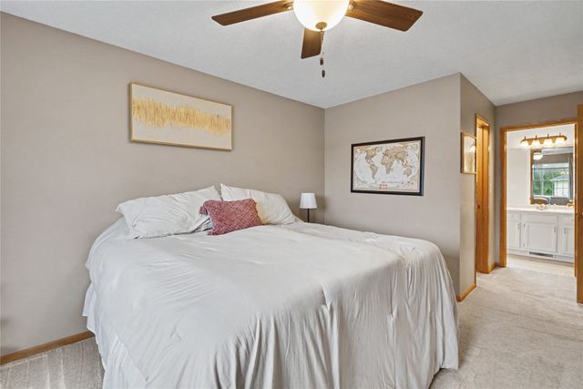 200 SE Westgate Drive, Waukee, IA 50263