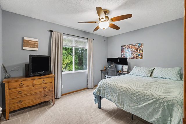 200 SE Westgate Drive, Waukee, IA 50263