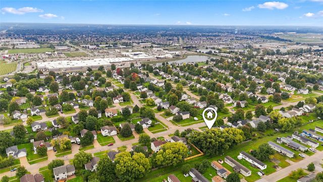 200 SE Westgate Drive, Waukee, IA 50263