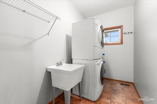 504 Buckthorne Court, Yorkville, IL 60560