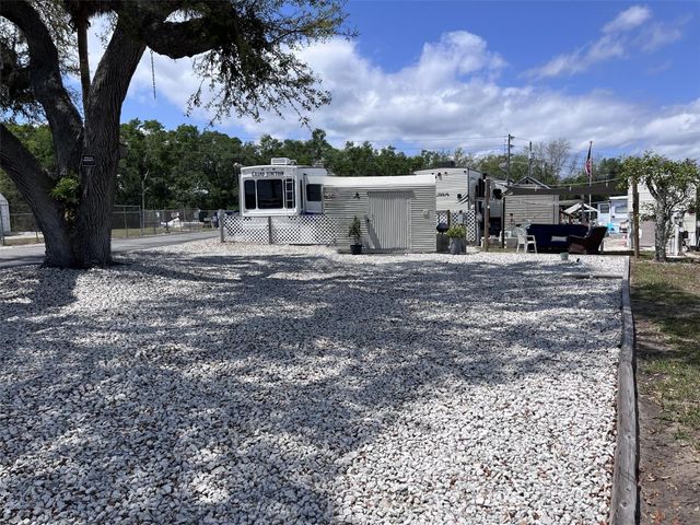 38201 MAGPIE WAY, Leesburg, FL 34788