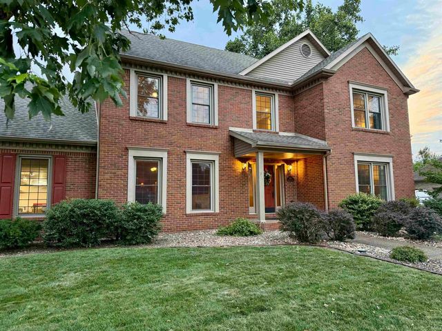 3199 Brookfield Drive, Newburgh, IN 47630