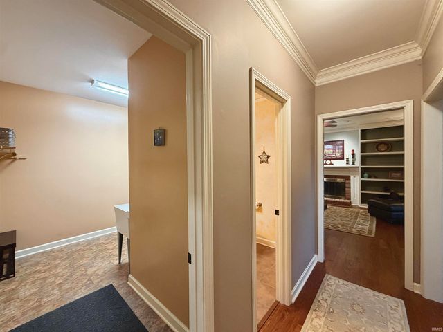3199 Brookfield Drive, Newburgh, IN 47630