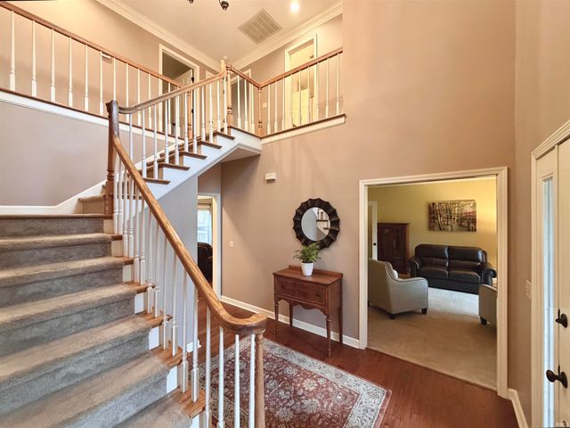 3199 Brookfield Drive, Newburgh, IN 47630