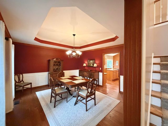 3199 Brookfield Drive, Newburgh, IN 47630