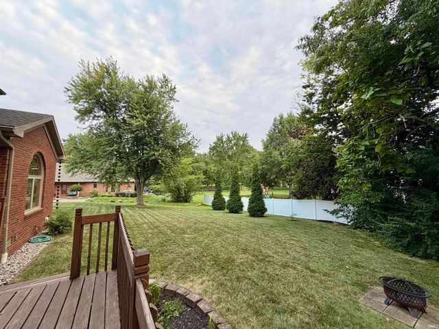 3199 Brookfield Drive, Newburgh, IN 47630