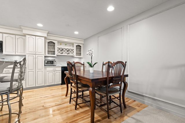 1001 Marina Dr 507, Quincy, MA 02171