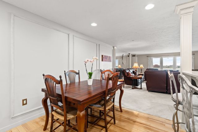 1001 Marina Dr 507, Quincy, MA 02171