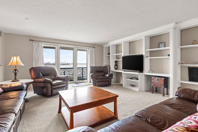 1001 Marina Dr 507, Quincy, MA 02171