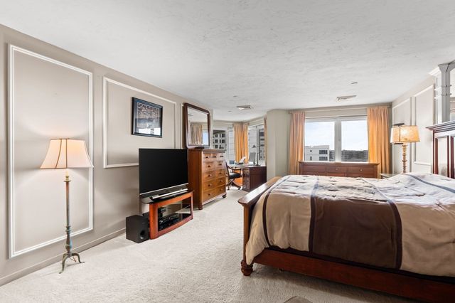1001 Marina Dr 507, Quincy, MA 02171