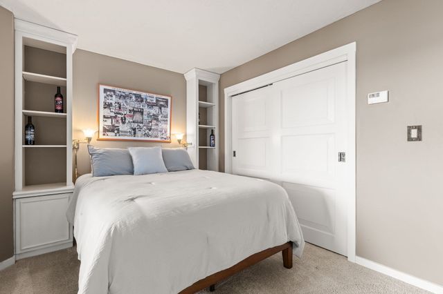 1001 Marina Dr 507, Quincy, MA 02171