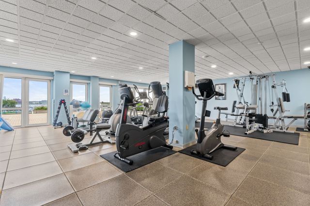 1001 Marina Dr 507, Quincy, MA 02171