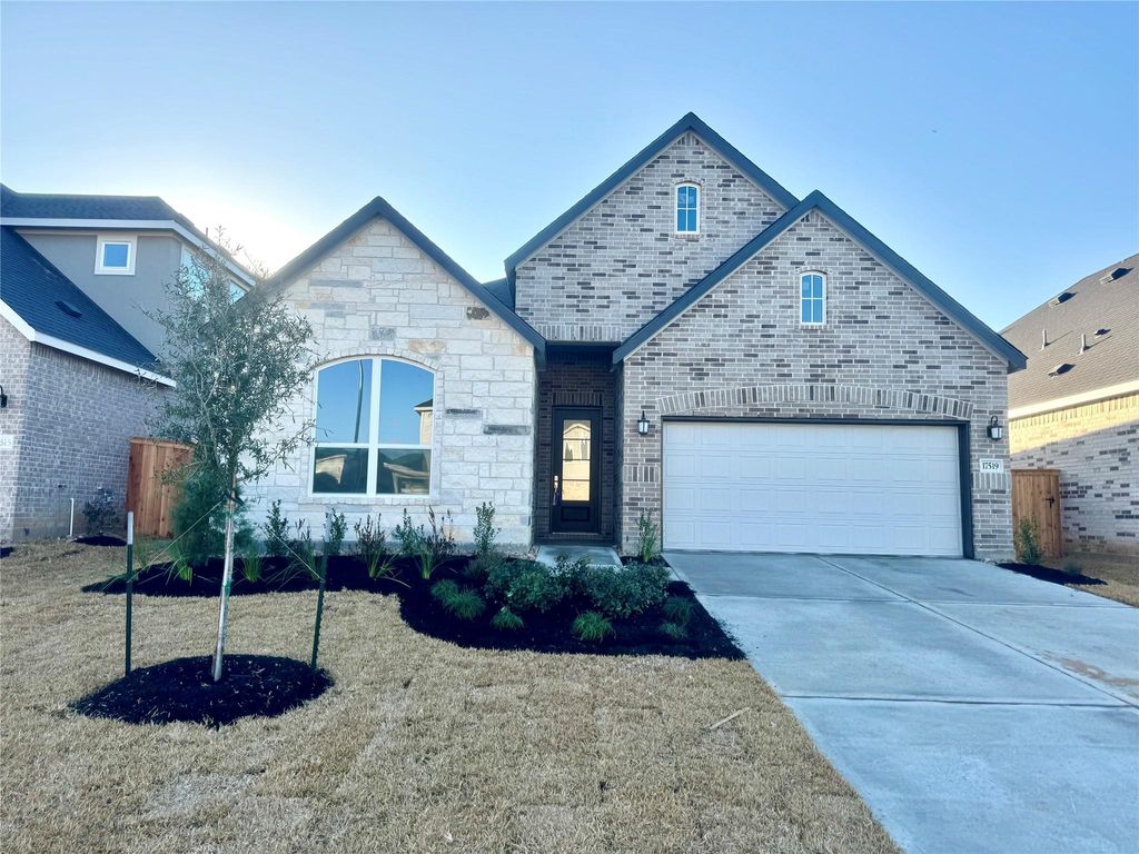 17519 Lavender Blossom Lane, Hockley, TX 77447