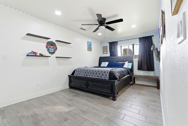 276 N Cottage Street, Porterville, CA 93257