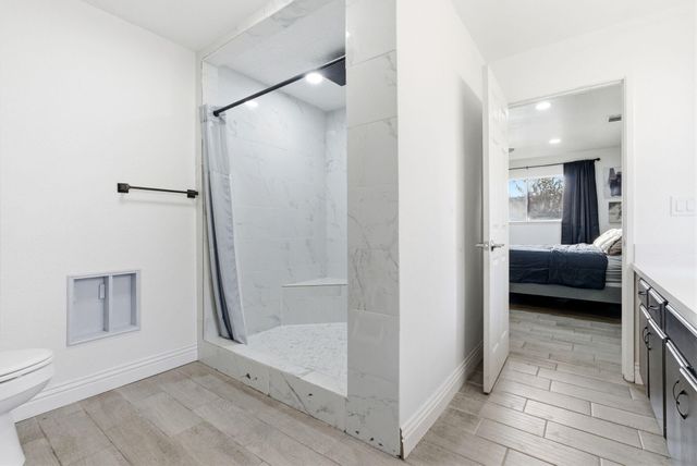 276 N Cottage Street, Porterville, CA 93257