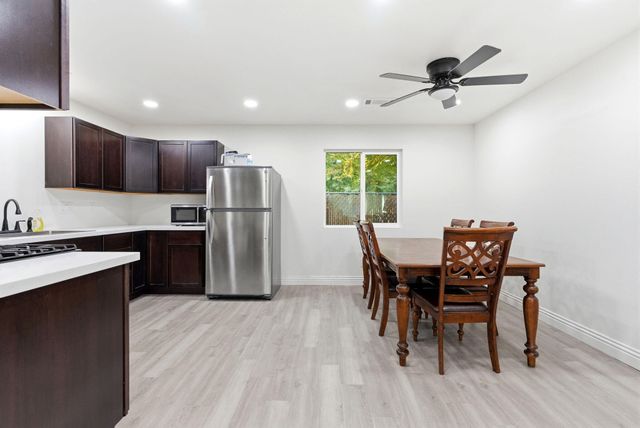 276 N Cottage Street, Porterville, CA 93257