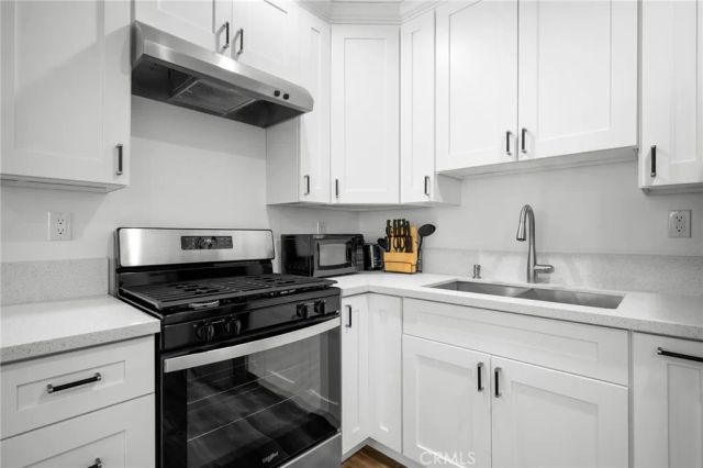 7823 Ampere, North Hollywood, CA 91605