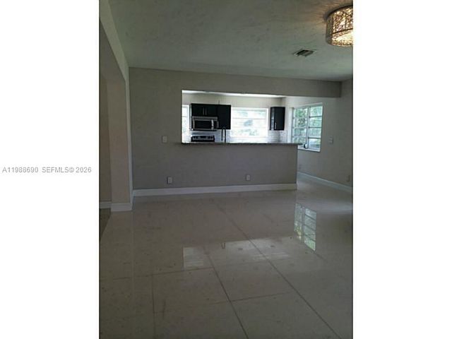 740 NE 179 TE, North Miami Beach, FL 33162