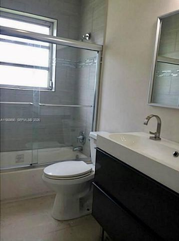 740 NE 179 TE, North Miami Beach, FL 33162