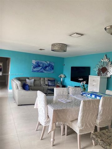 740 NE 179 TE, North Miami Beach, FL 33162