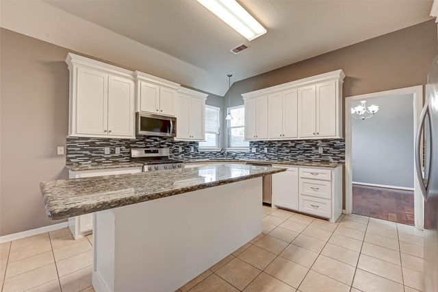 987 Arbor Crossing, Conroe, TX 77303